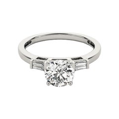 GIA 1,64ct Solitario rotondo e Baguette a canale Anello con diamanti in oro bianco 18K