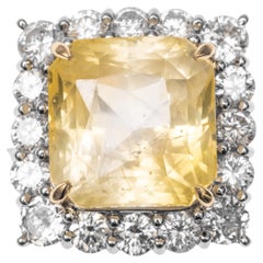 GIA 16.54 Carat Yellow Ceylon Sapphire Ring with 2.33 Ctw Diamond Platinum Ring