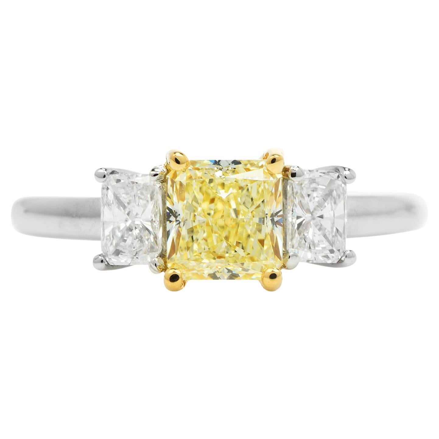 GIA 1.65ct Princess cut Yellow Diamond Platinum 18K Gold Three Stone Engagement 