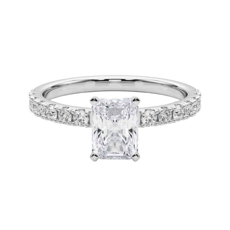 GIA 1,6ct Solitario radiante con mezza eternità in oro bianco 18 carati