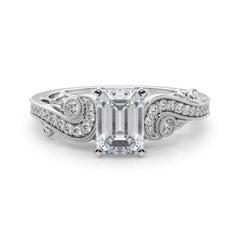 GIA 1.7 Karat Smaragd mit drei geschwungenen Bypass-Steinen  Diamantring