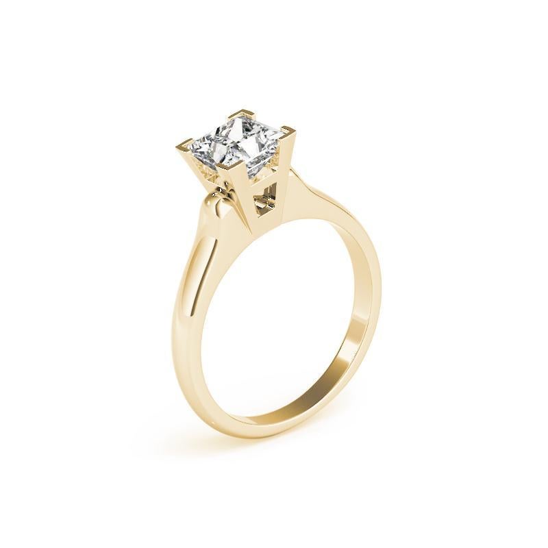 Donna GIA 1,7 Carati Principessa Solitario Moderno a 4 Punte in Oro Giallo 18K Anello di Diamante in vendita