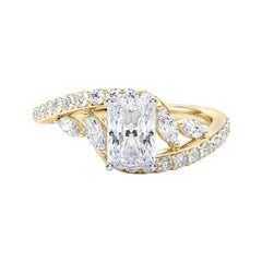 Bague en or jaune GIA 1,7 carat Radiant Curved Bypass Leaf & Vine