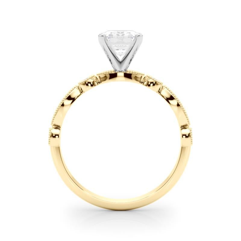 GIA 1,70ct Smeraldo Marquise e Anello rotondo con castone di diamanti in oro giallo In condizioni Nuovo in vendita a New York, NY