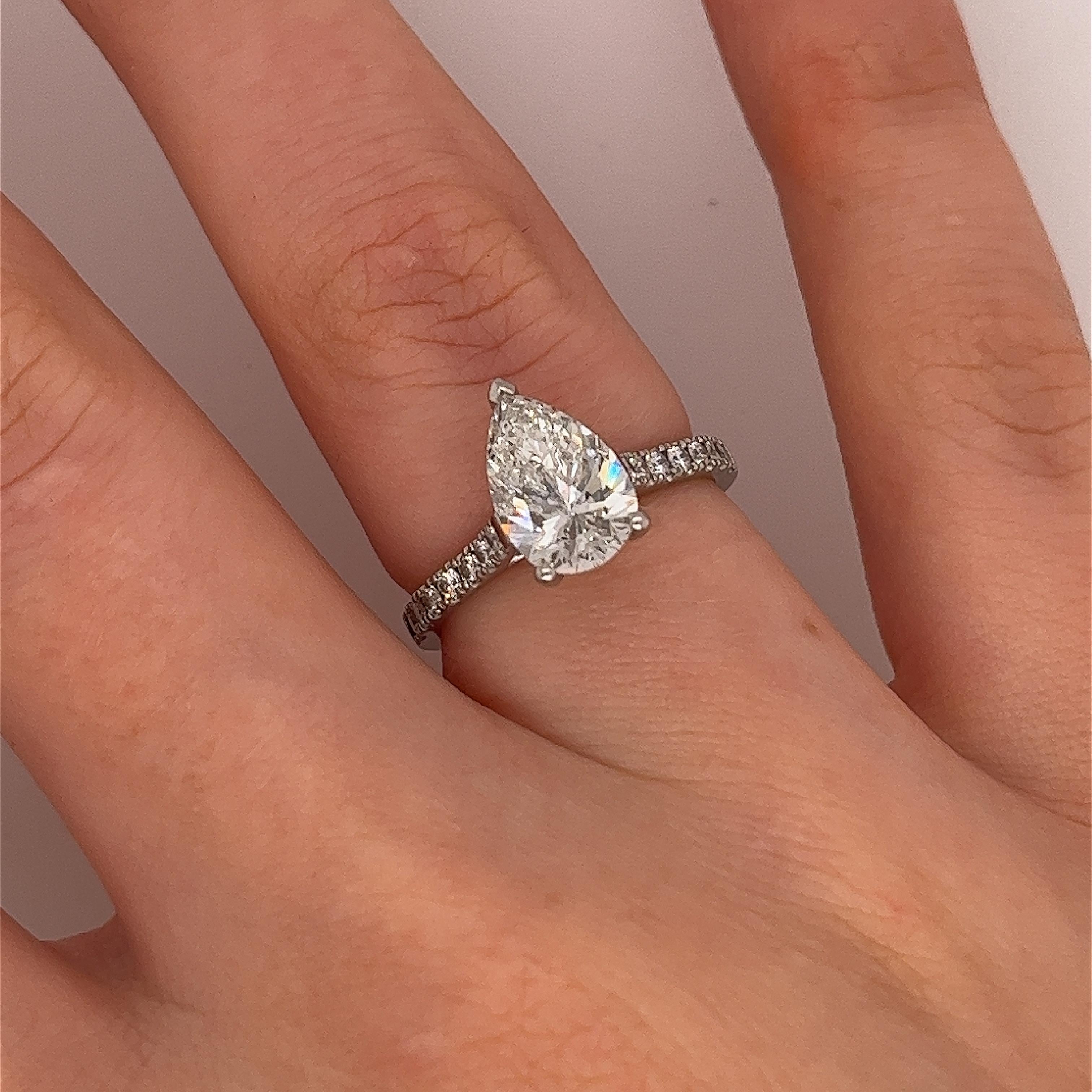 Pear Cut GIA 1.70ct Pear Shape Diamond Engagement Ring Set In Platinum For Sale