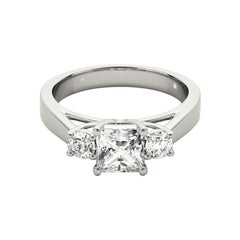 GIA 1,70ct Princess 3-Stone Past, Present & Future Anello con diamanti in oro bianco 18K