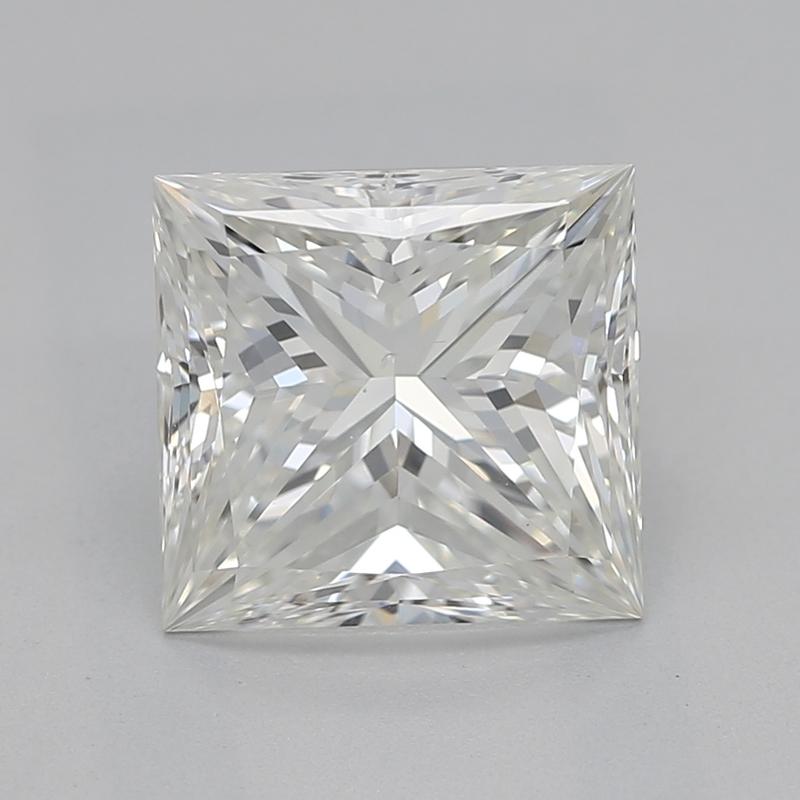 Dieser exquisite, in New York handgefertigte Diamantring besticht durch einen Princess I VS2 Diamanten mit einem Gewicht von 1,70. Das kunstvoll gestaltete Schmuckstück aus luxuriösem Weißgold ist eine Meisterleistung der Handwerkskunst und vereint