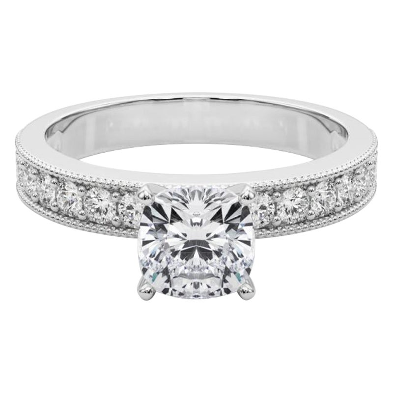 GIA 1,73 Carati Cuscino Vintage con Canale Milgrain Anello con Diamanti in Oro Bianco 18K