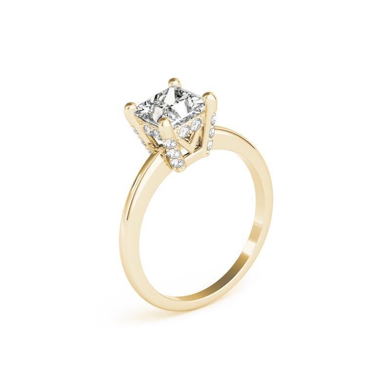Donna GIA 1,74ct Principessa Solitario e Hidden Halo Pave Anello con diamanti in oro giallo 18K in vendita