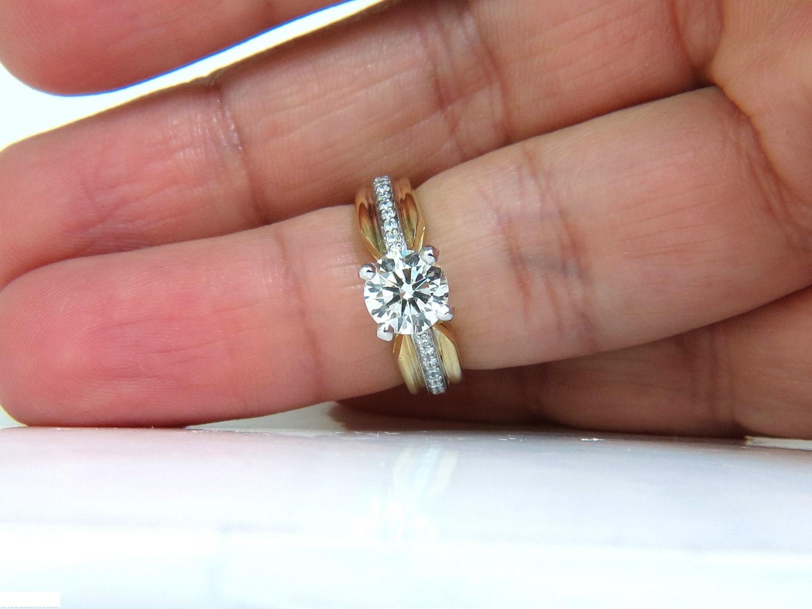 GIA 1.76 Carat J/SI Round Brilliant Diamond Bead Set Platinum and 18 Karat Ring For Sale 4