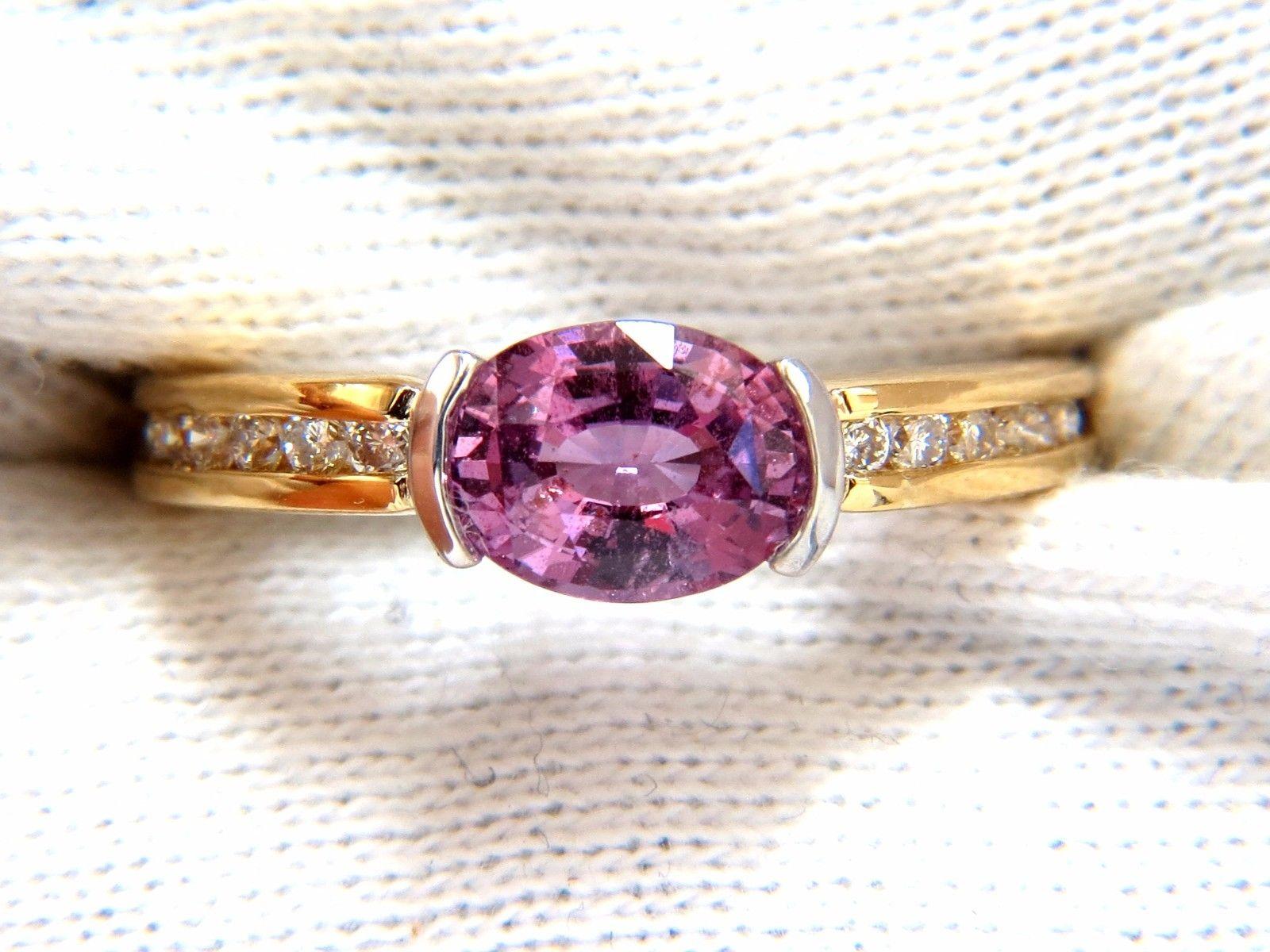 GIA 1.78 Carat Natural No Heat Bright Pink Sapphire Diamond Ring 18 Karat In New Condition For Sale In New York, NY