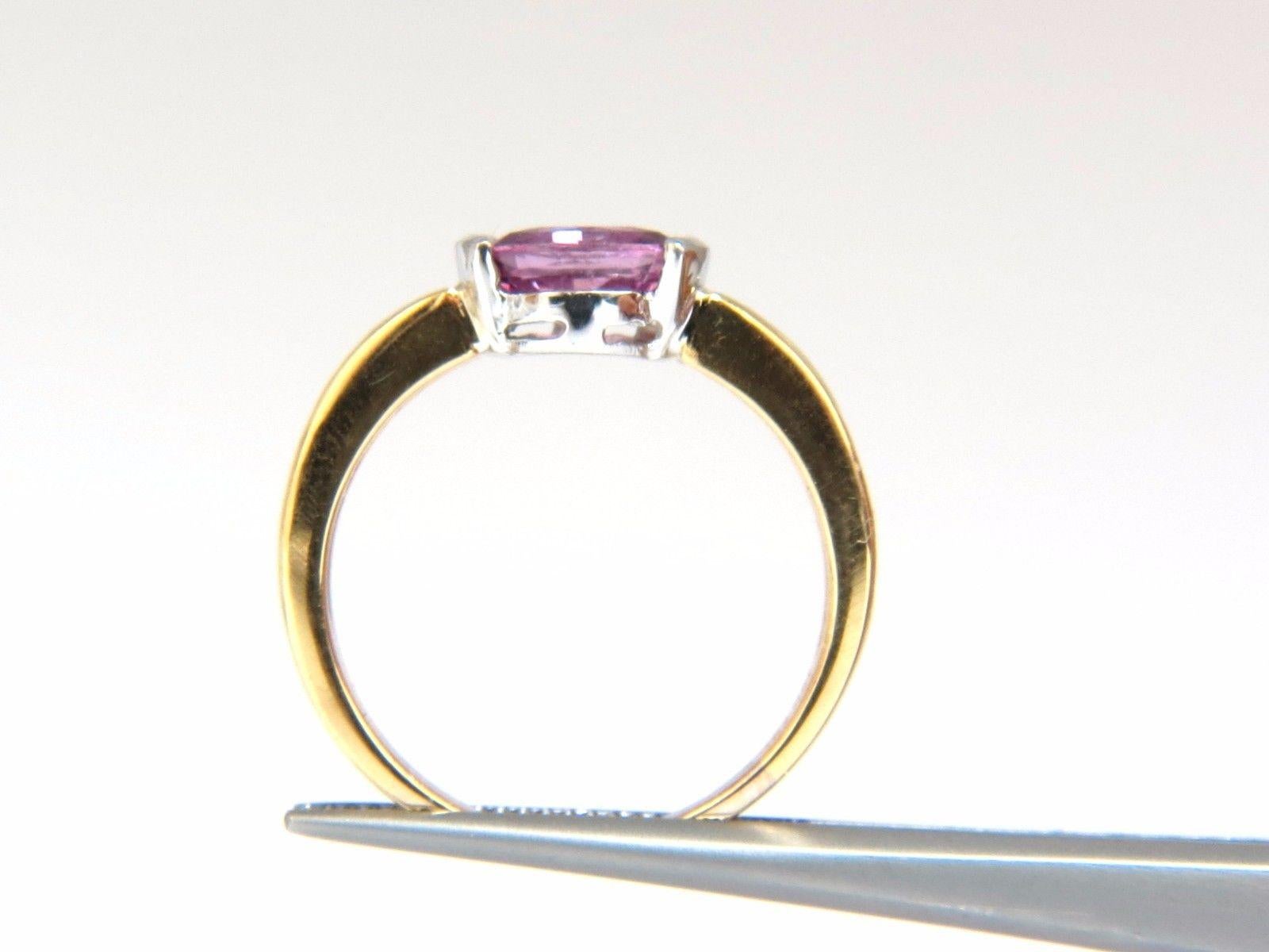 Women's or Men's GIA 1.78 Carat Natural No Heat Bright Pink Sapphire Diamond Ring 18 Karat For Sale