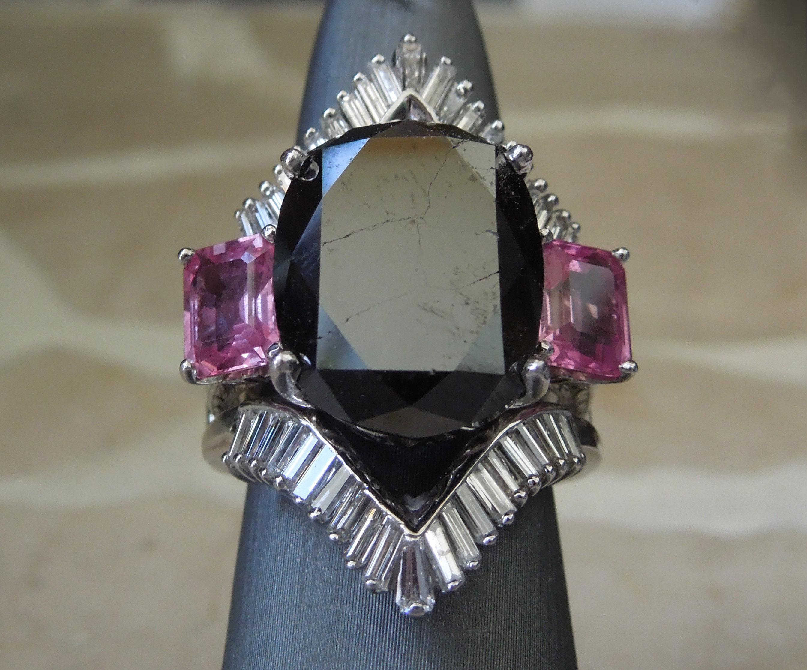 Bague en diamant noir et saphir rose de 17,80 carats certifié GIA Bon état - En vente à METAIRIE, LA