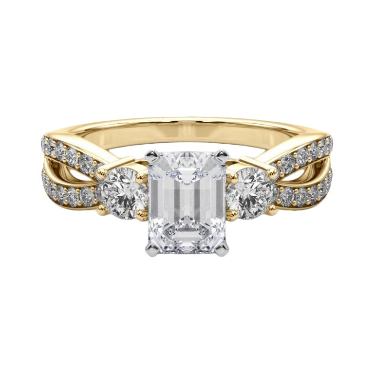 GIA Esmeralda de 1,7 ct Anillo de diamantes de oro amarillo de 18 quilates de tres piedras con vástago partido y pavé