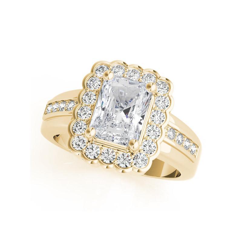 Taglio radiant GIA 1,8 Carati Radiant Lace Flower Halo Anello vintage con diamanti in oro giallo 18 carati in vendita