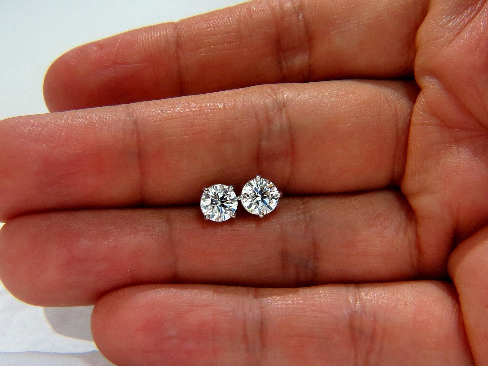 GIA 1.80 Carat Natural Round Brilliant Diamond Stud Earrings Platinum Ideal In New Condition For Sale In New York, NY