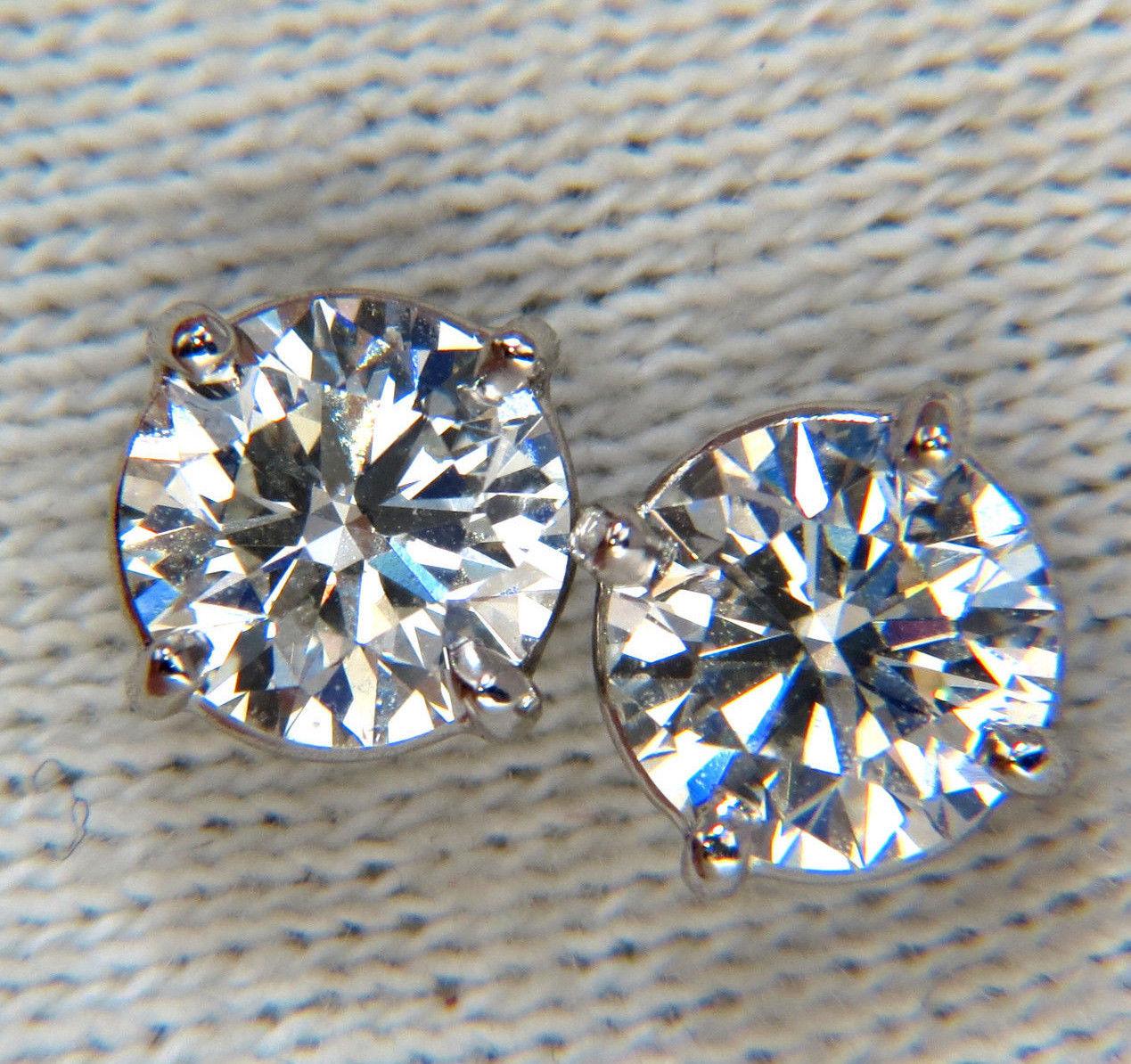 Women's or Men's GIA 1.80 Carat Natural Round Brilliant Diamond Stud Earrings Platinum Ideal For Sale