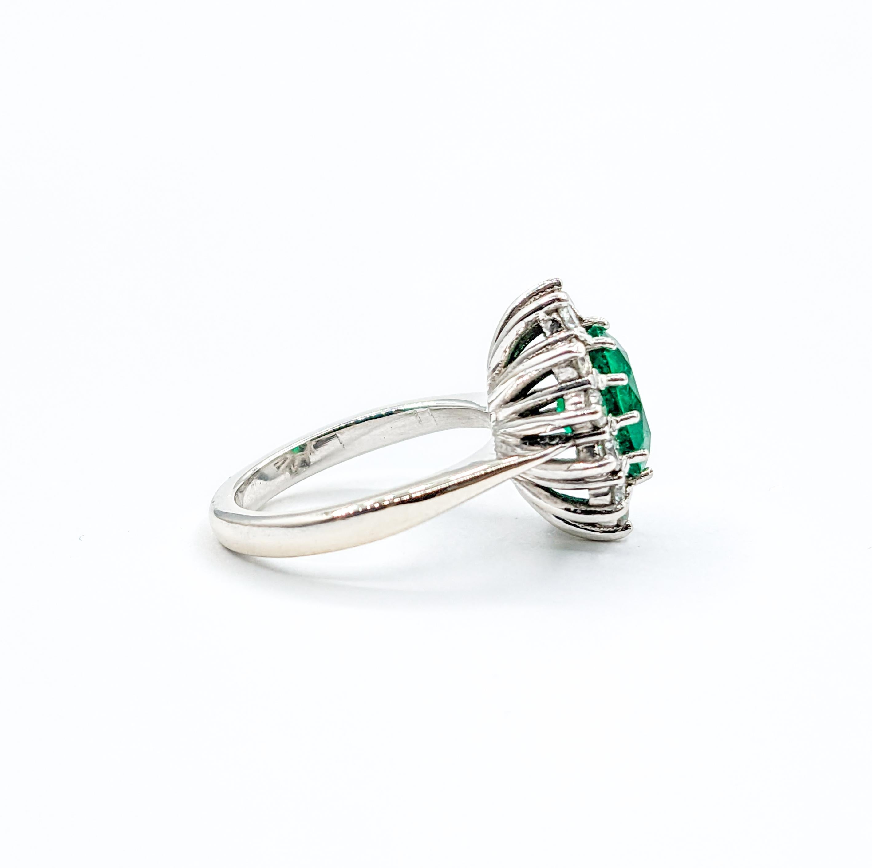 GIA 1,80 Karat kolumbianischer Smaragd & Diamant Halo-Ring aus Weißgold Damen