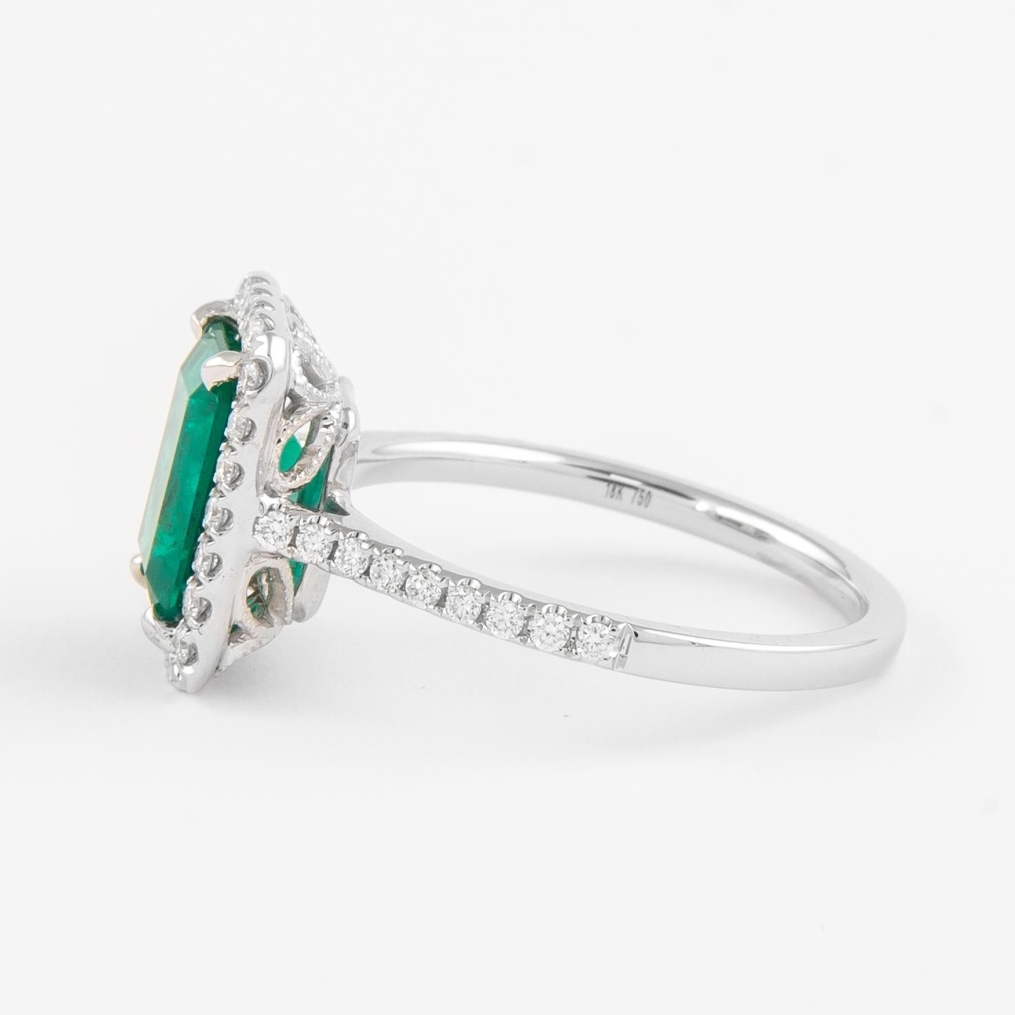 GIA 1.81 carat Emerald and Diamond Halo Ring 18k White Gold In New Condition For Sale In BEVERLY HILLS, CA