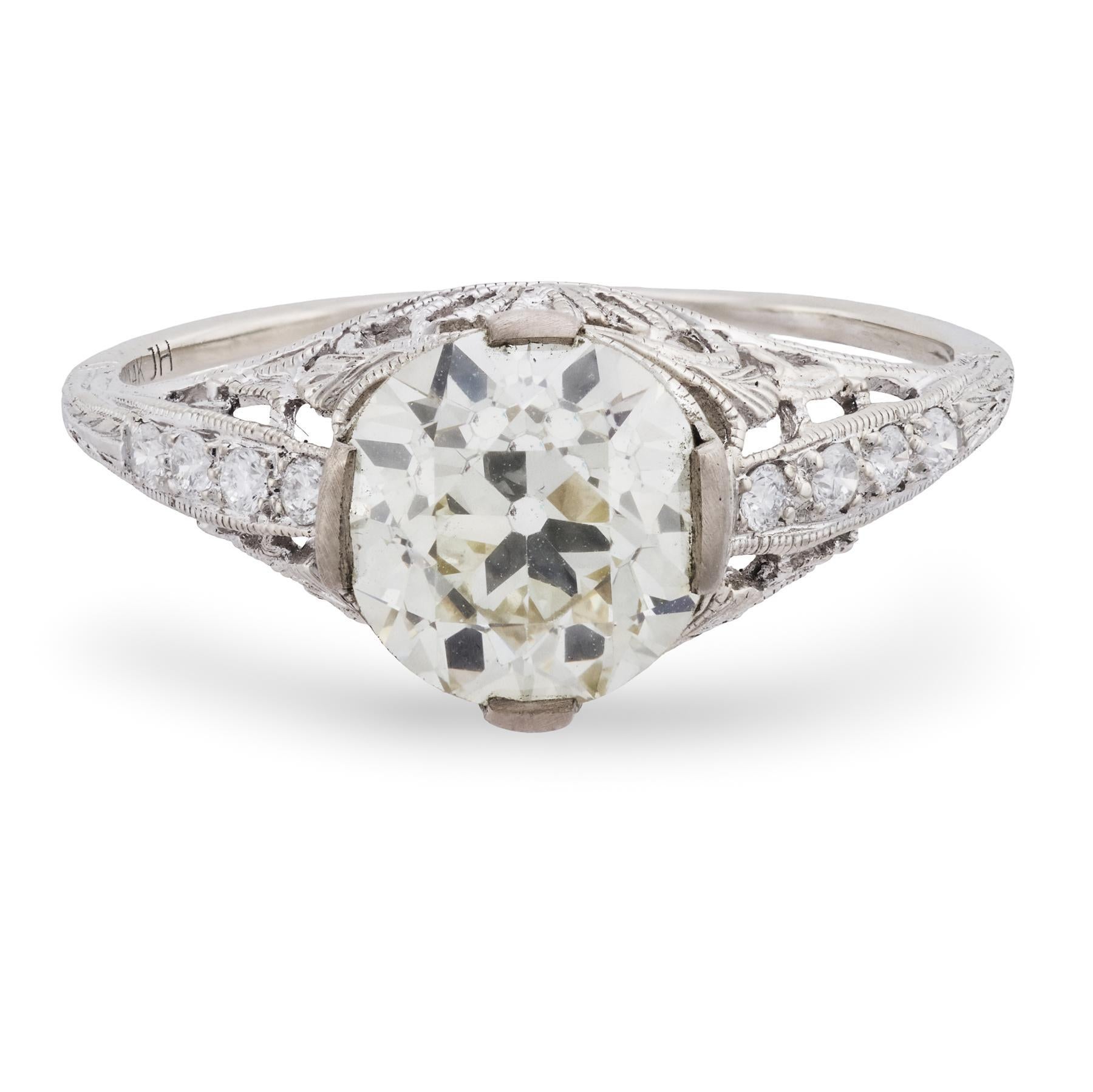 Contemporain Bague de fiançailles en or blanc 14k GIA 1,82 carat diamant taille européenne ancienne en vente