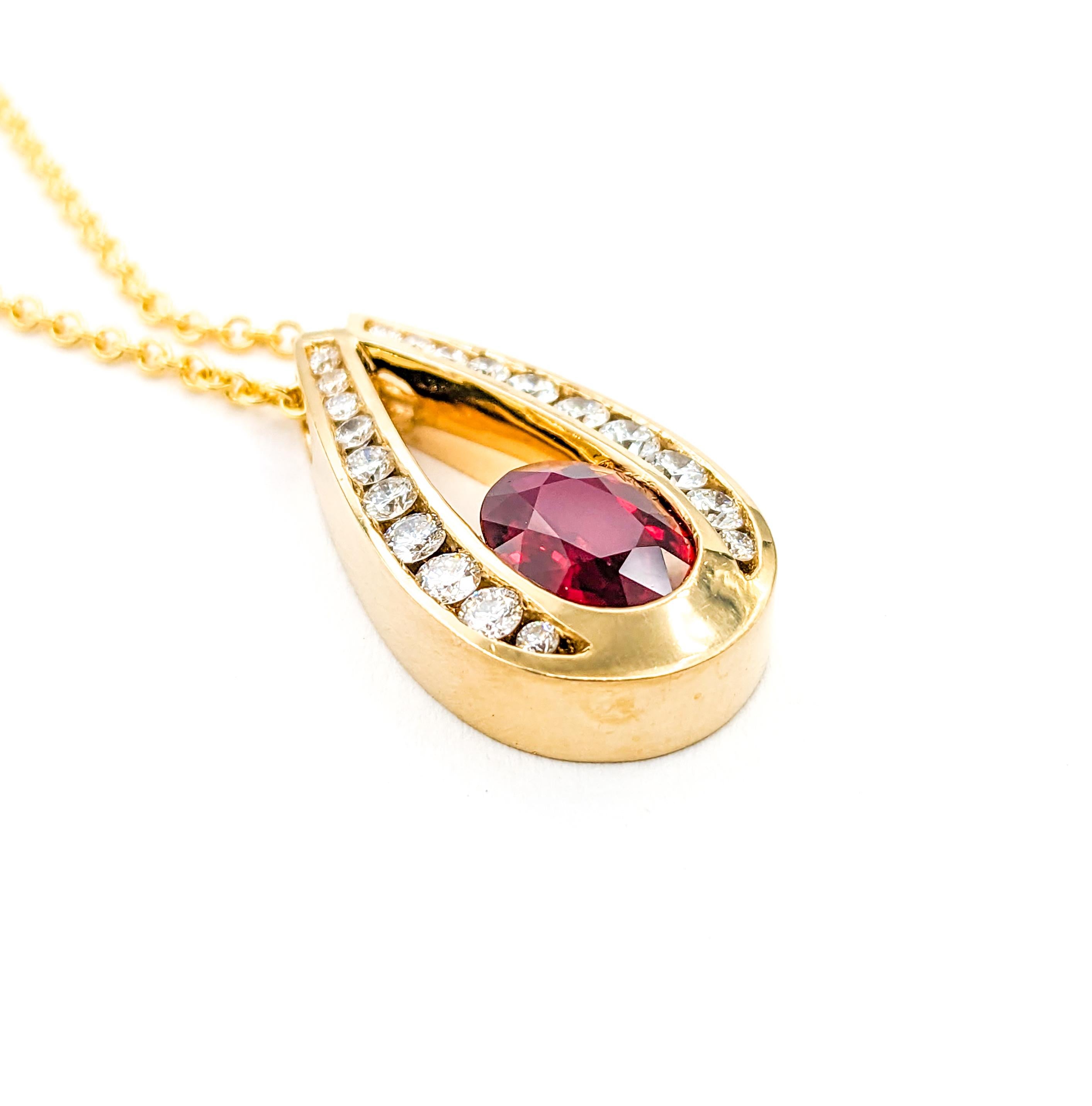 GIA 1.84ct Pigeons Blood Natural Burmese Ruby & Diamond Pendant With Chain For Sale 3