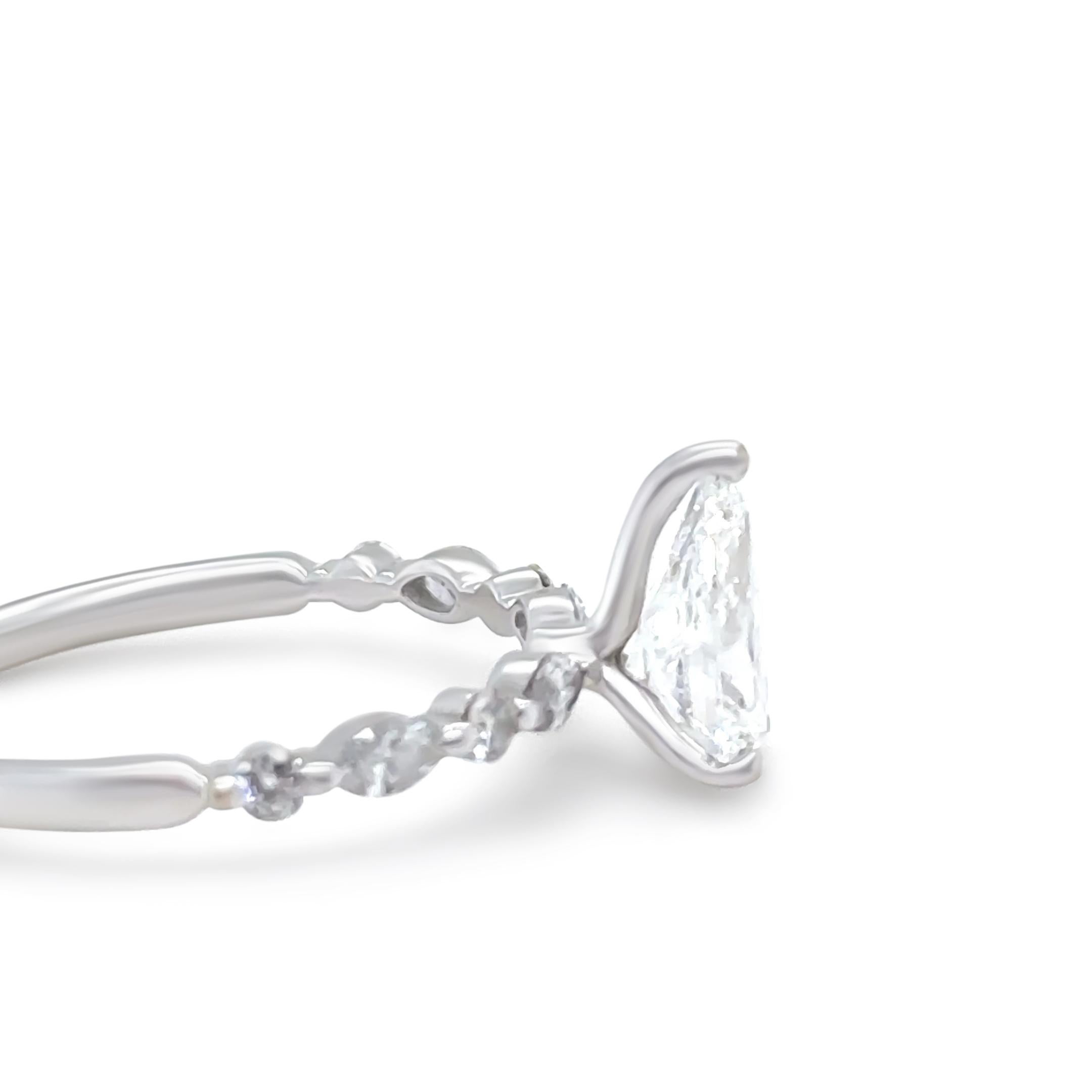 GIA 18ct White Gold Diamond Engagement Ring 1.28ct In Excellent Condition For Sale In SYDNEY, NSW
