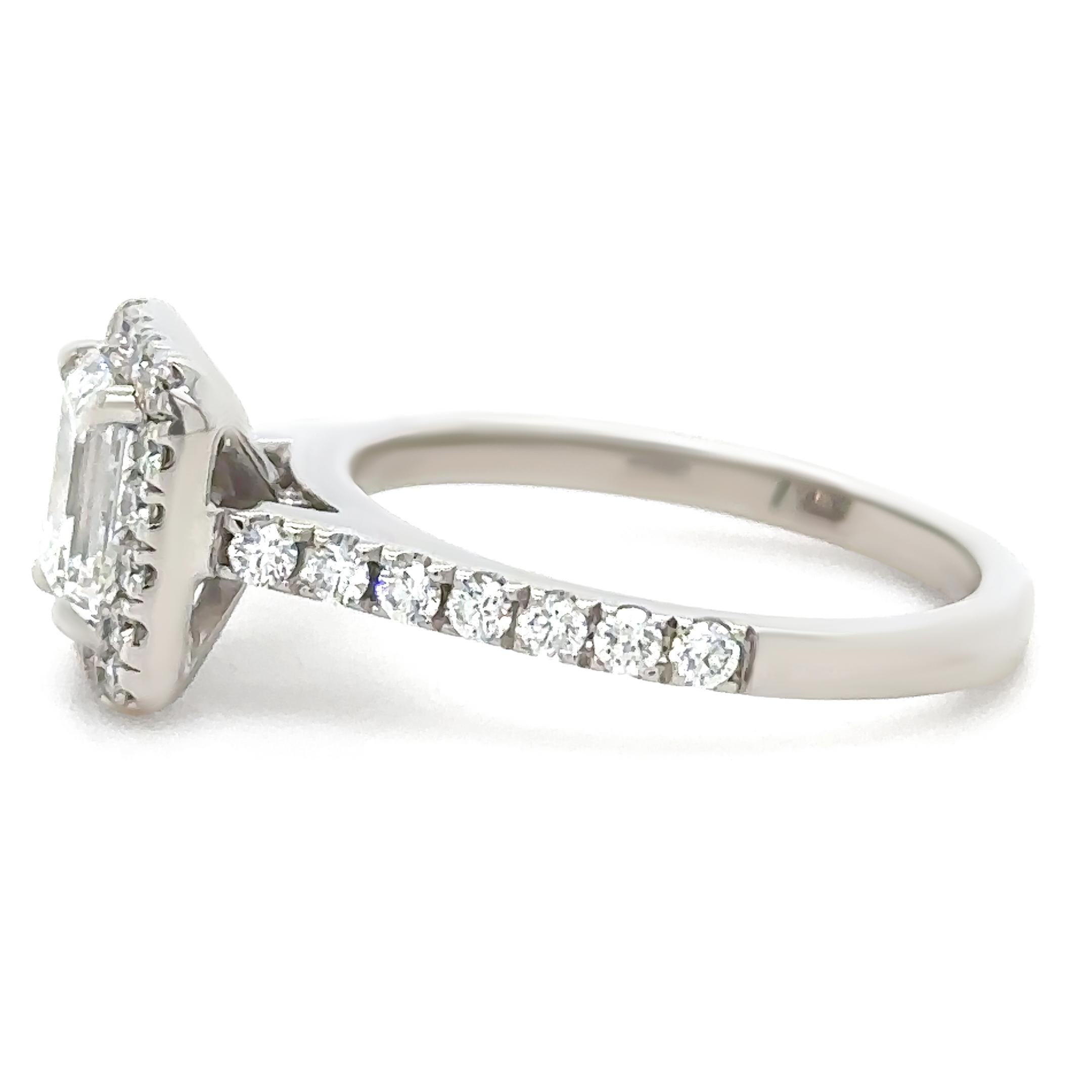 GIA 18ct White Gold Emerald Cut Diamond Engagement Ring 1.59ct In Excellent Condition For Sale In SYDNEY, NSW