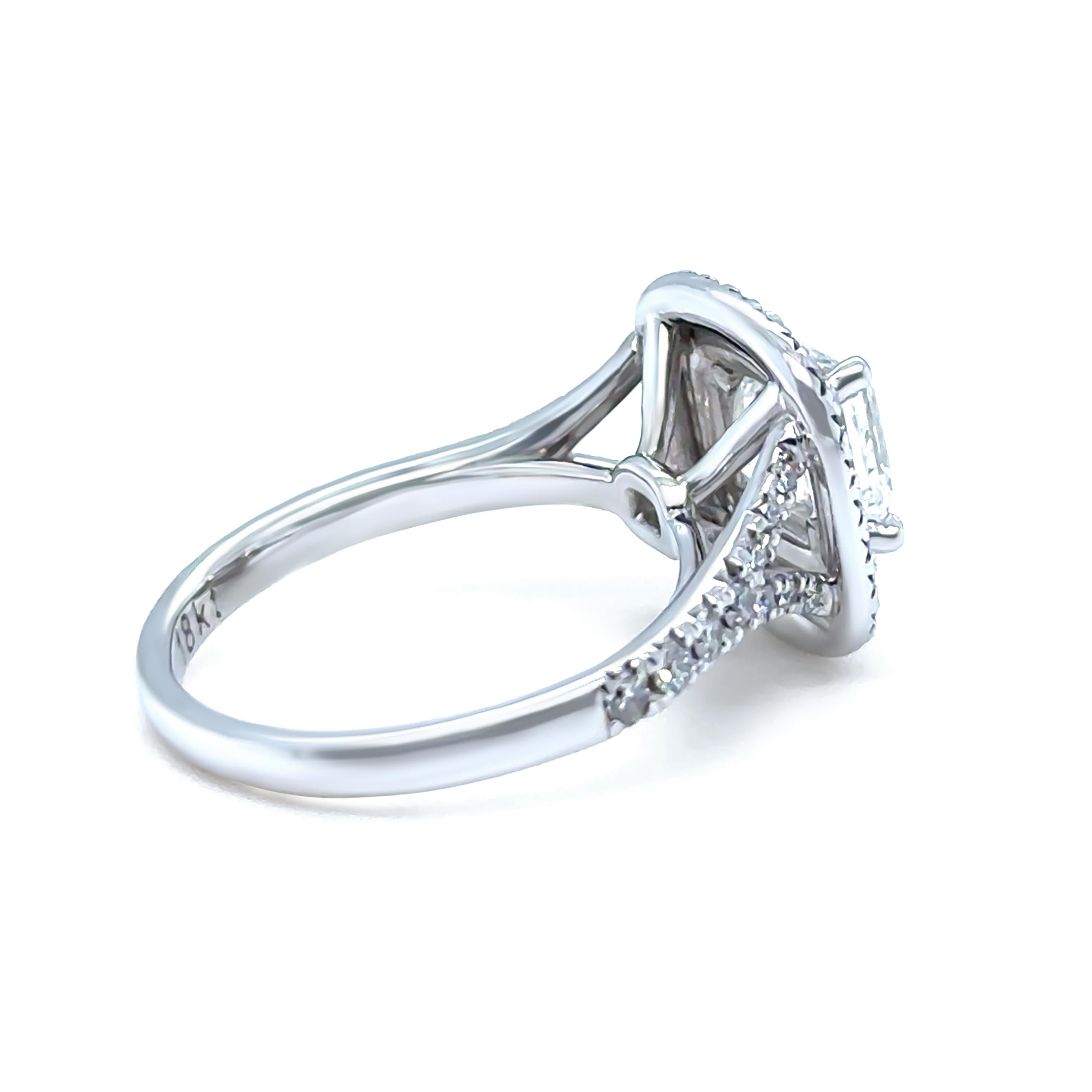 GIA 18ct White Gold Emerald Cut Diamond Halo Ring 2.15ct 5.20g For Sale 1
