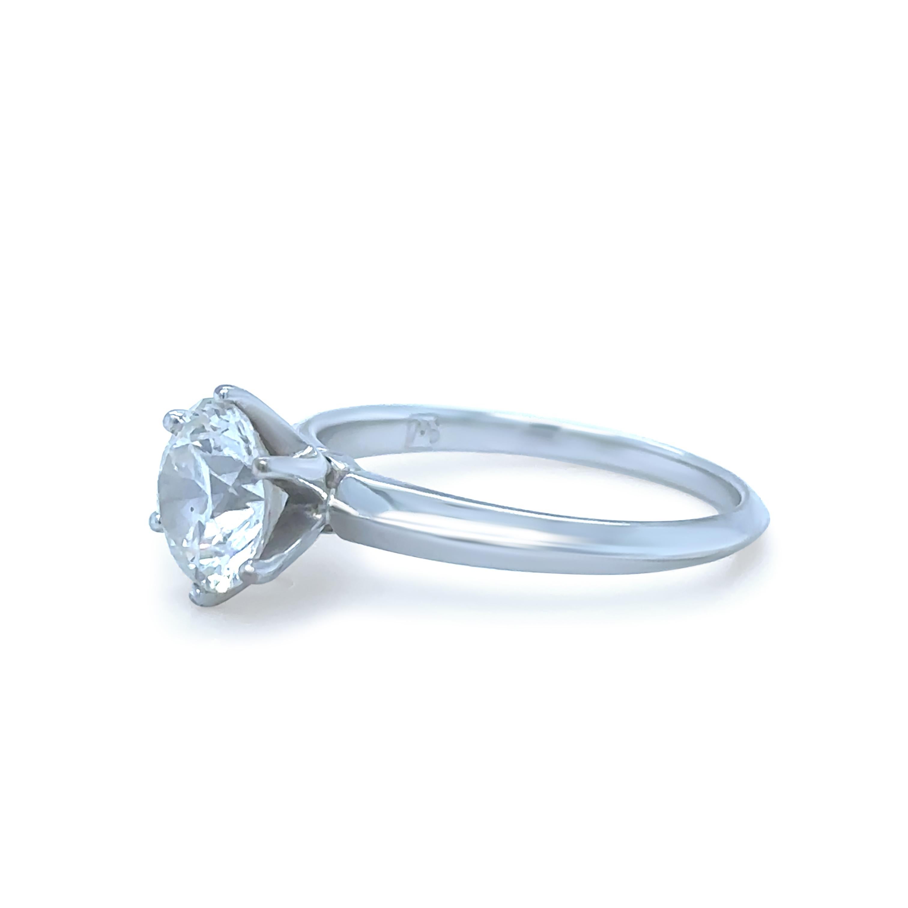 Anello di fidanzamento con diamanti taglio Brilliante rotondo in oro bianco GIA 18ct 1,50ct In condizioni ottime in vendita a SYDNEY, NSW