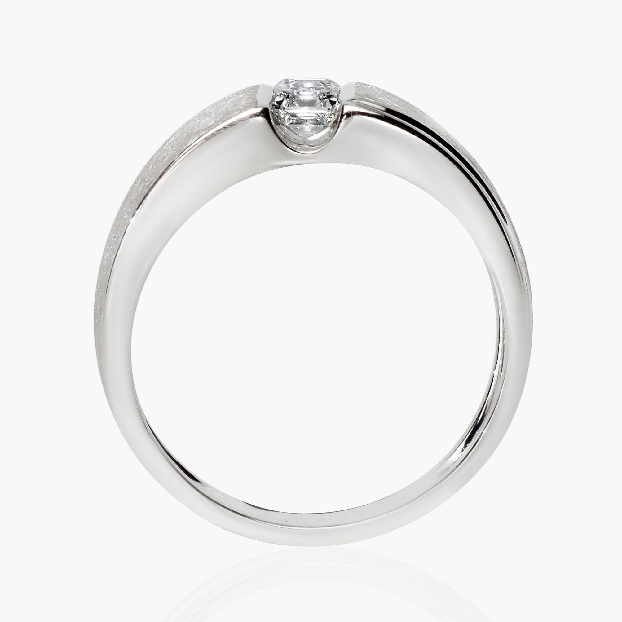Cushion Cut GIA 18K 0.81 Ct I IF Natural Diamond Antique Wedding/Engagement Ring For Sale