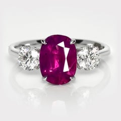 GIA 18K 3.08 Ct Kashmir Unheated Purple Red Ruby 3-Stone Design Engagement Ring