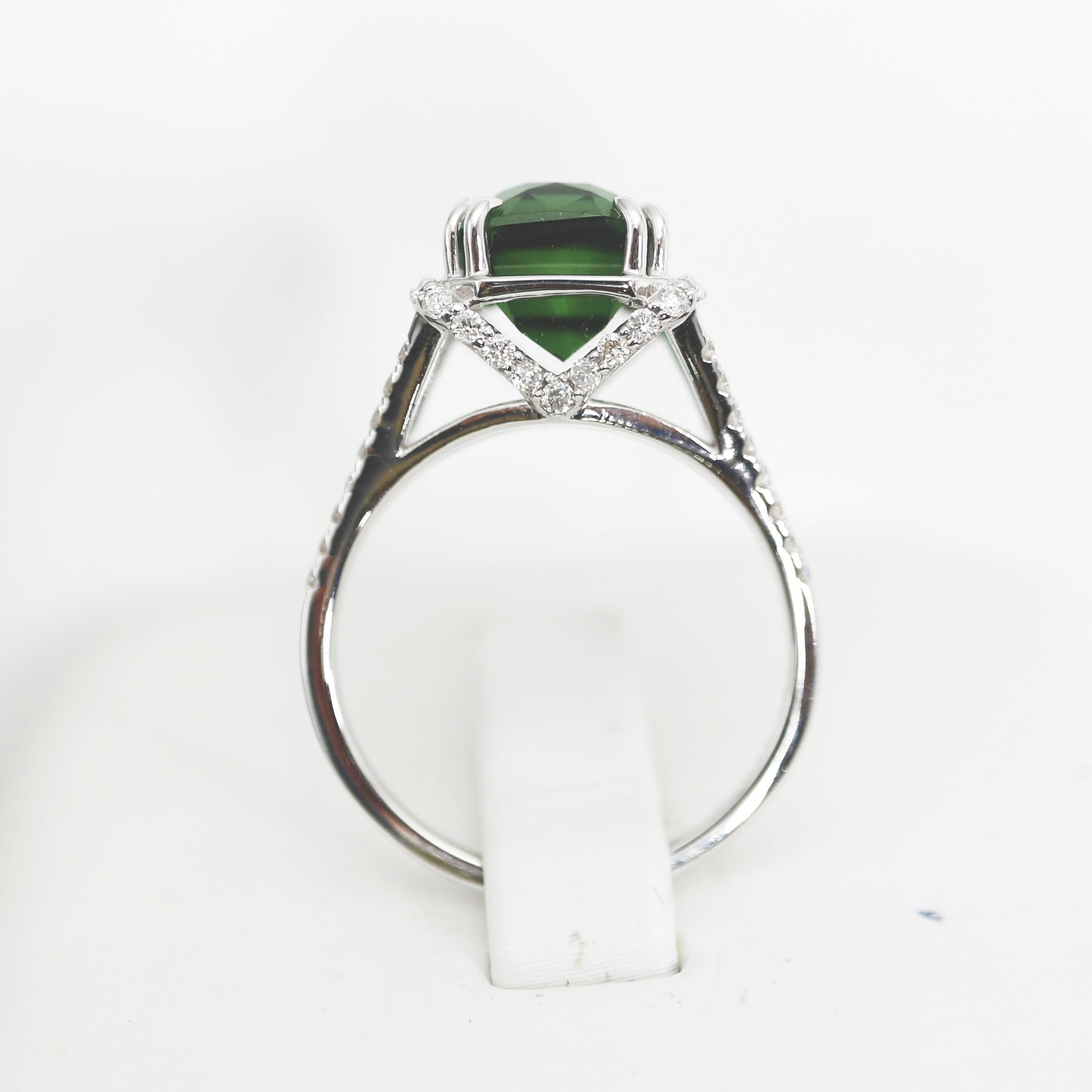 Women's GIA 18k 4.07 Carat Top Tourmaline Antique Art Deco Style Engagement Ring For Sale