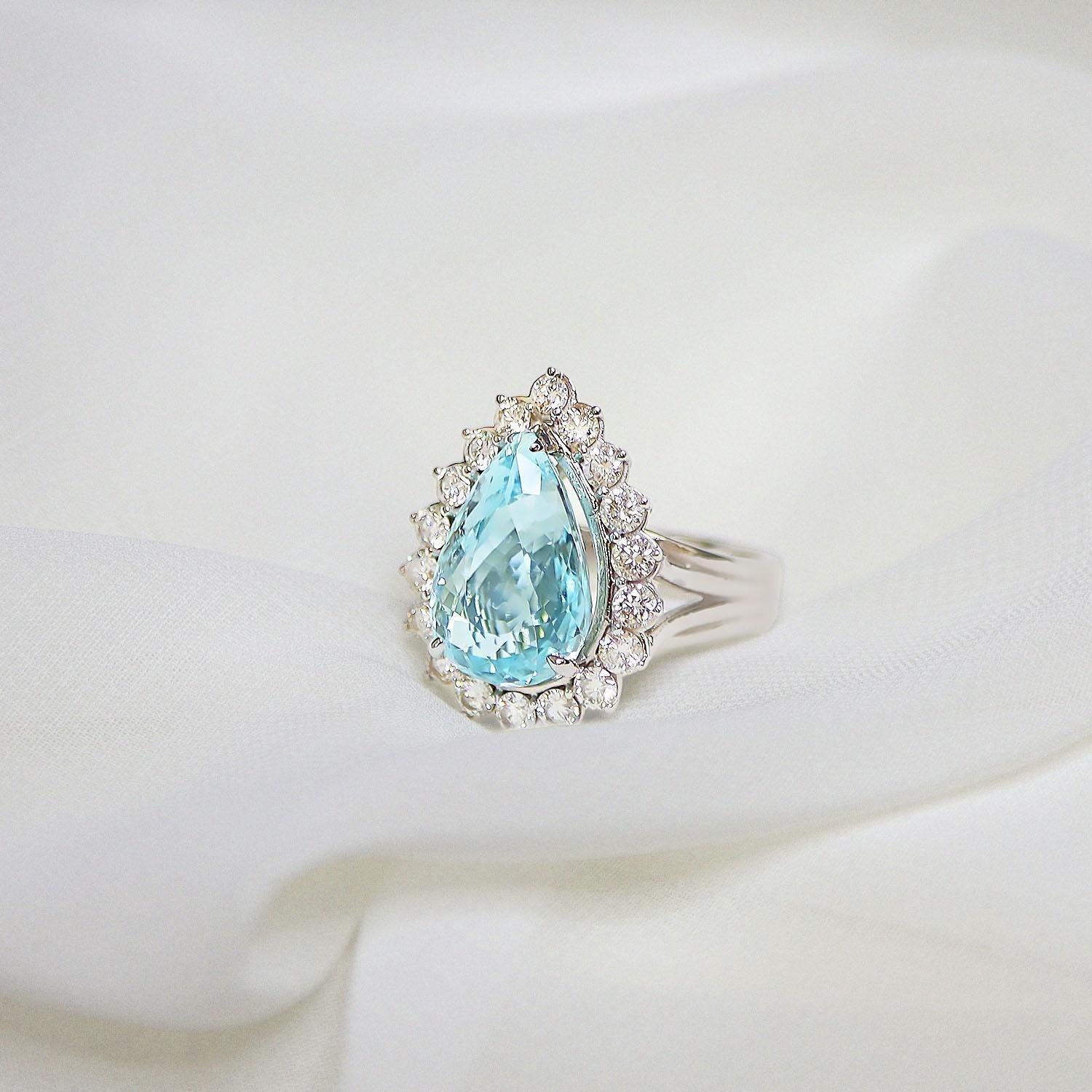 Contemporary GIA 18K 6.21 Carat Paraiba&Diamonds Art Deco Style Engagement Ring For Sale