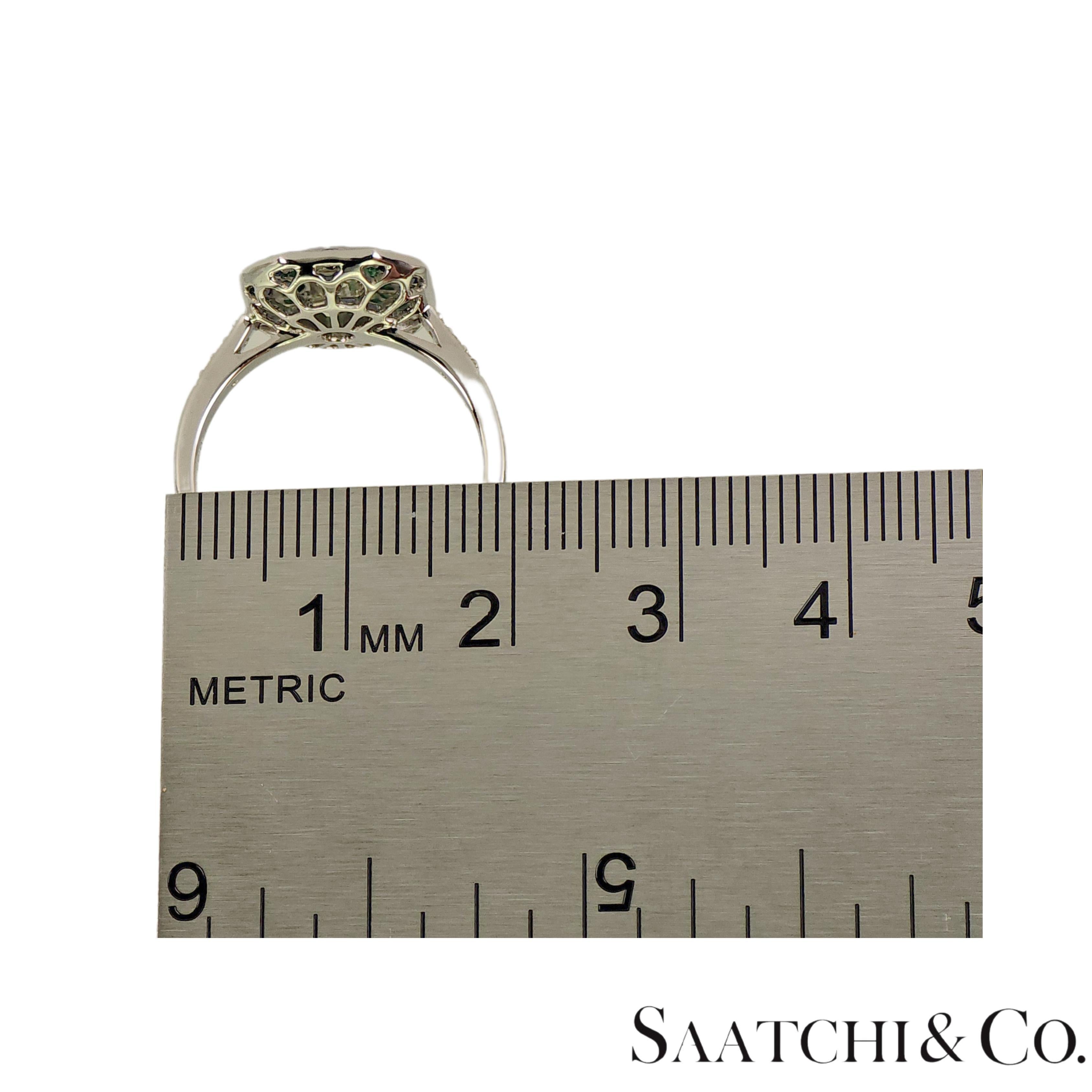 GIA - Anello con zaffiro e diamante tondo naturale VVS a forma di smeraldo 18K 750 in vendita 2