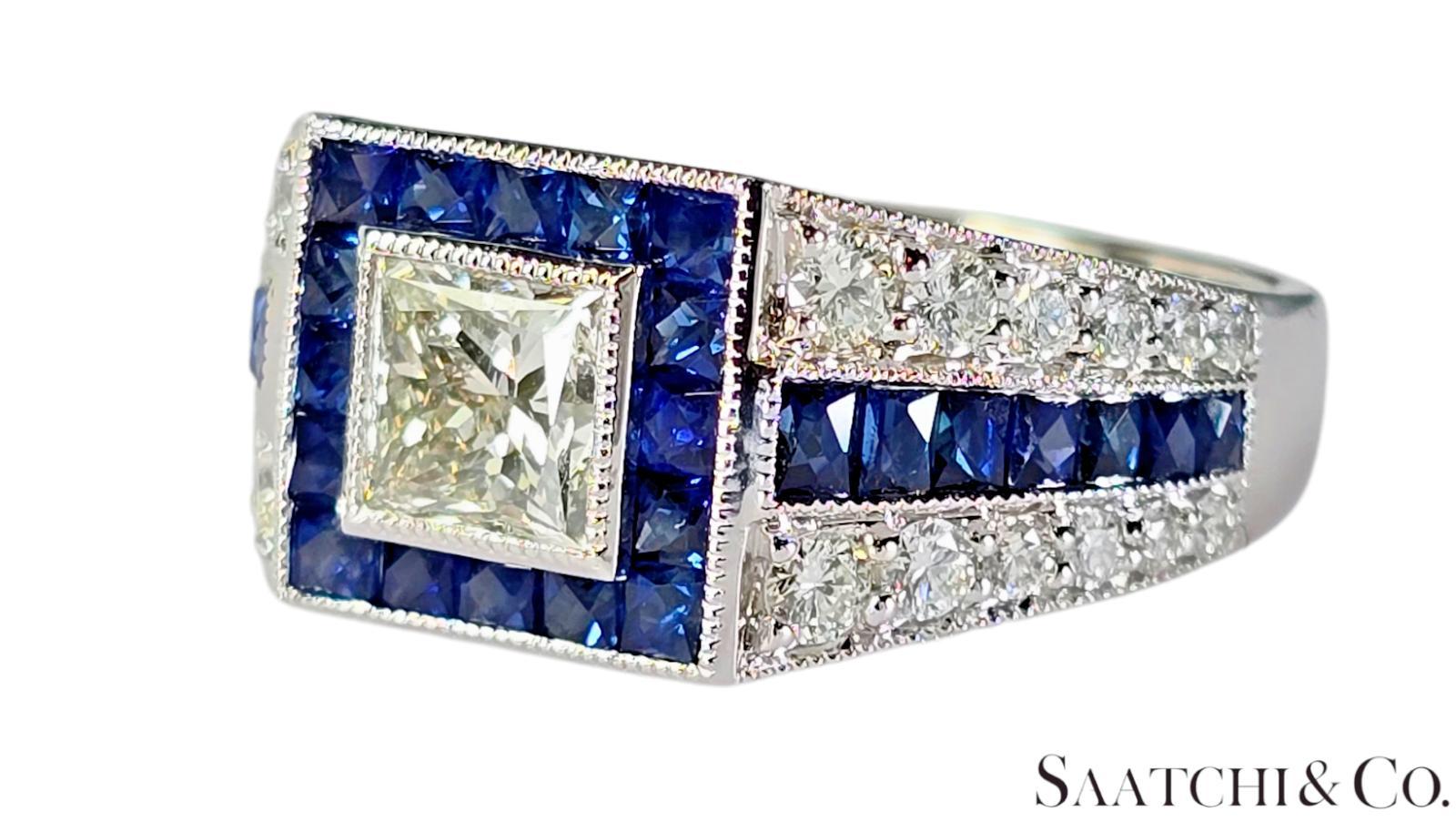 Art déco GIA Bague en or blanc 18K 750 diamants naturels et 1,75 ct saphir naturel en vente