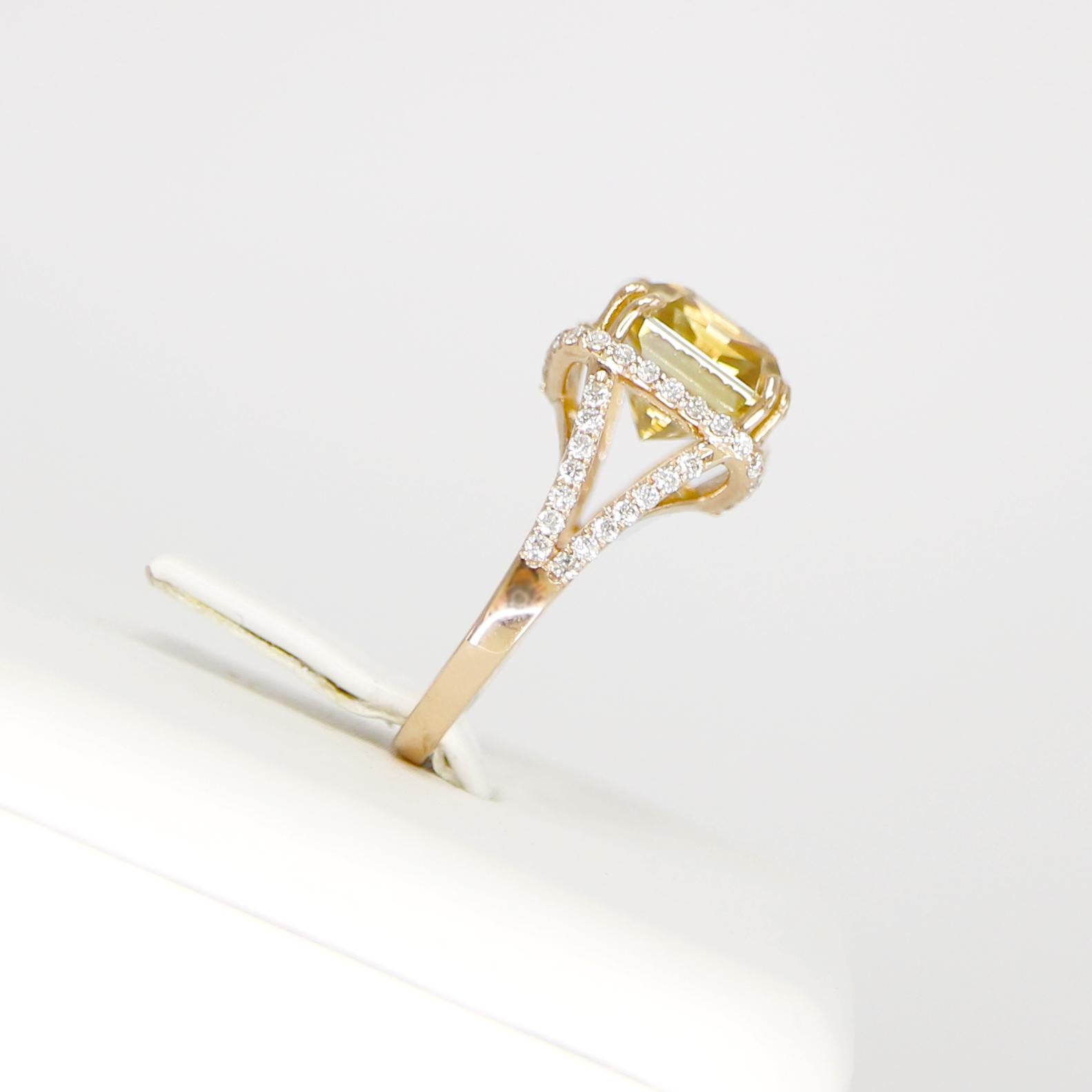 *Sale*GIA 18k 7.67 Ct Vivid Yellow Zircon Antique Art Deco Style Engagement Ring Pour femmes en vente