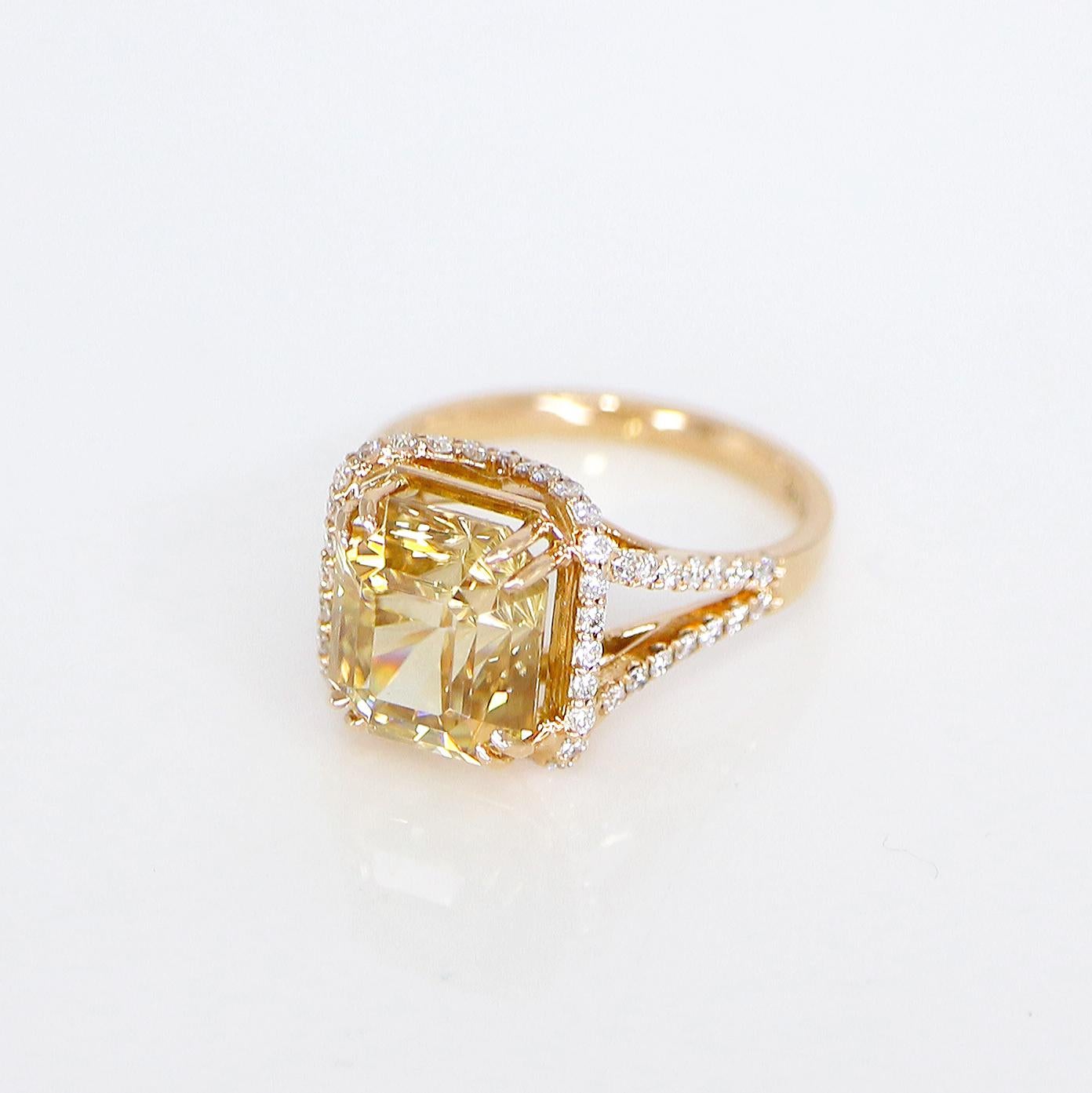 *Sale*GIA 18k 7.67 Ct Vivid Yellow Zircon Antique Art Deco Style Engagement Ring For Sale 2