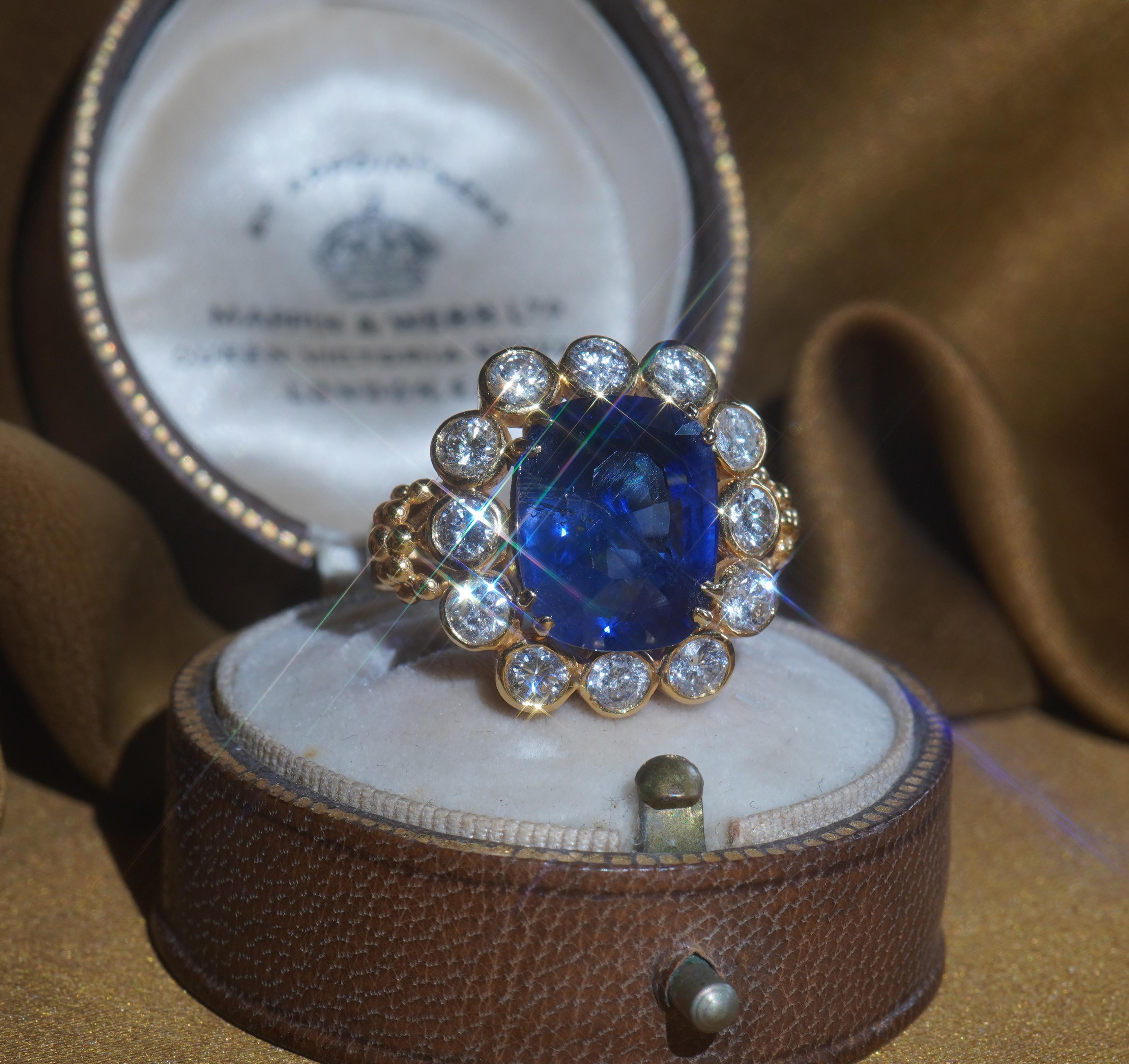 GIA Bague diamant saphir bleu 18K 12.04 TCW Or Ceylan non chauffé Bon état - En vente à Sylvania, GA