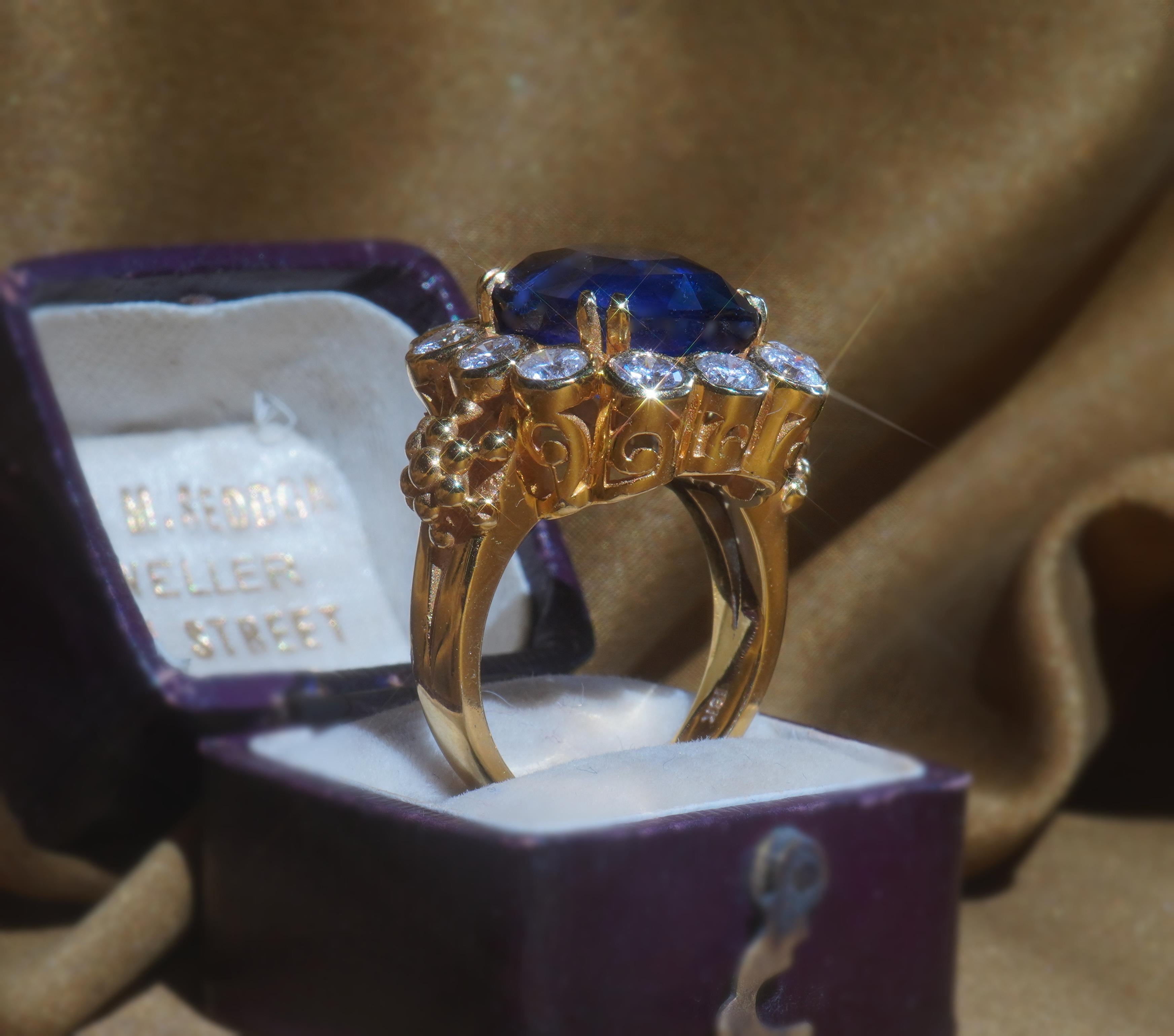 GIA 18K Blue Sapphire Diamond Ring 12.04 TCW Unheated Ceylon Gold In Good Condition For Sale In Sylvania, GA
