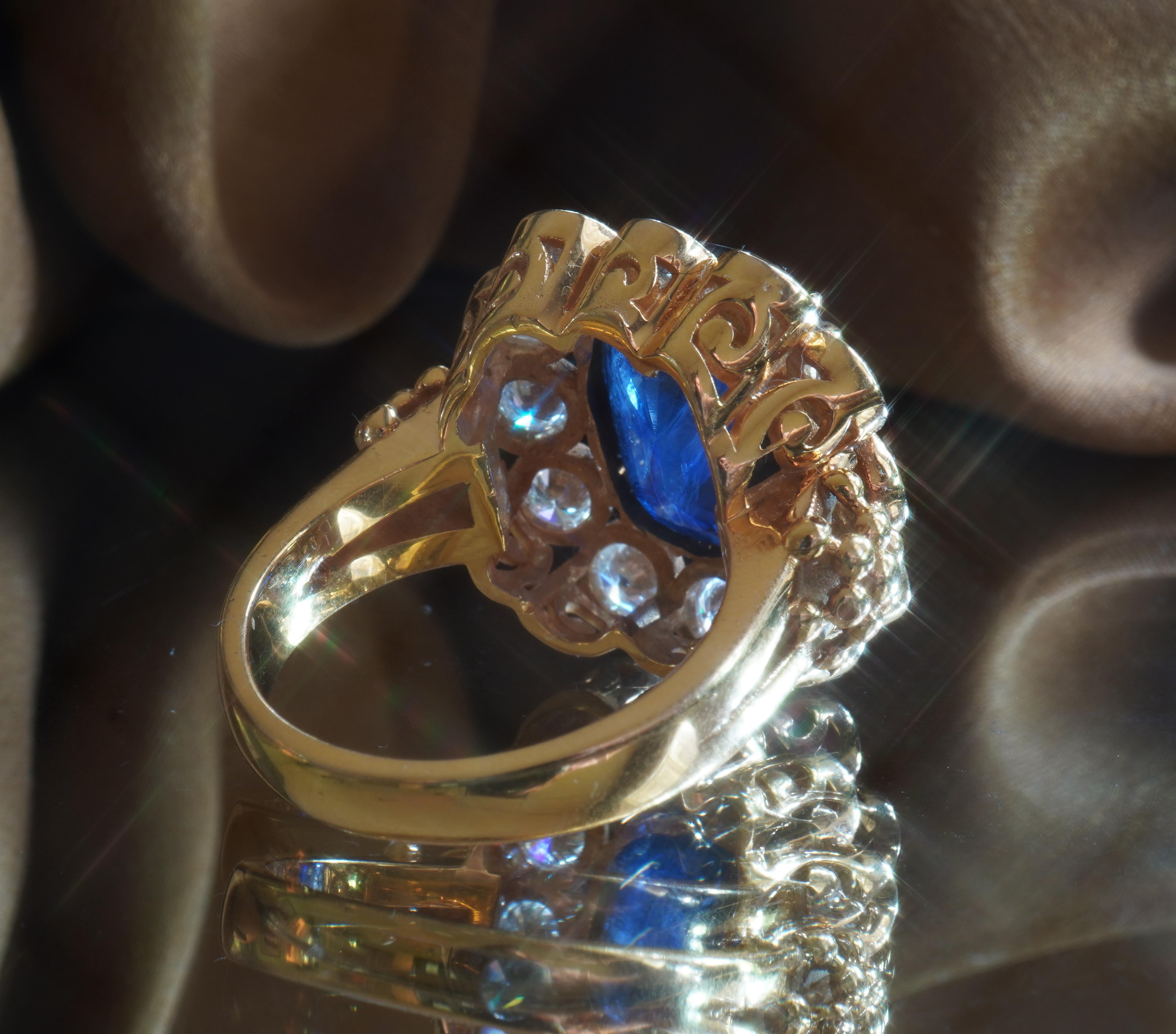 GIA Bague diamant saphir bleu 18K 12.04 TCW Or Ceylan non chauffé en vente 3