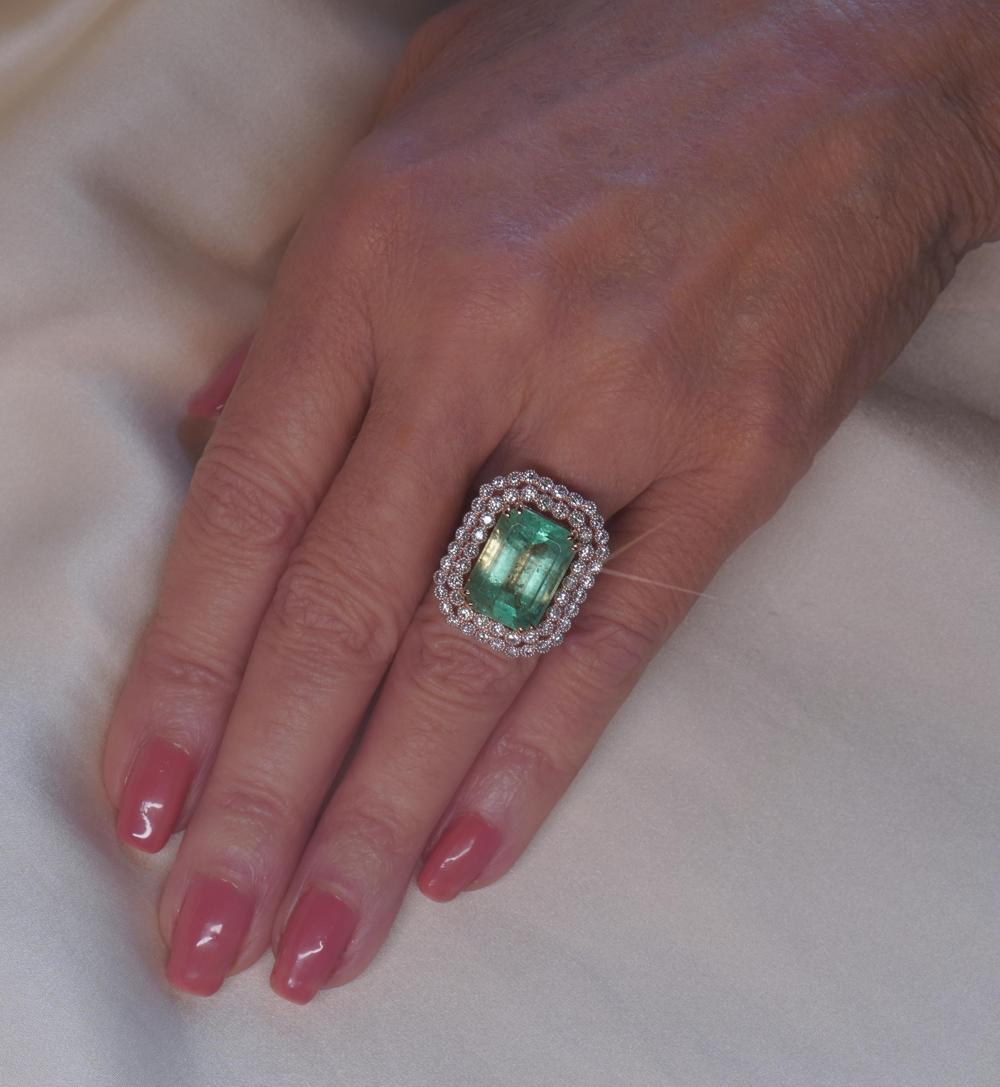 GIA 18K Tiffany & Co. Green Emerald Diamond Ring Certified Huge Gold 12.16 Cts! For Sale 2