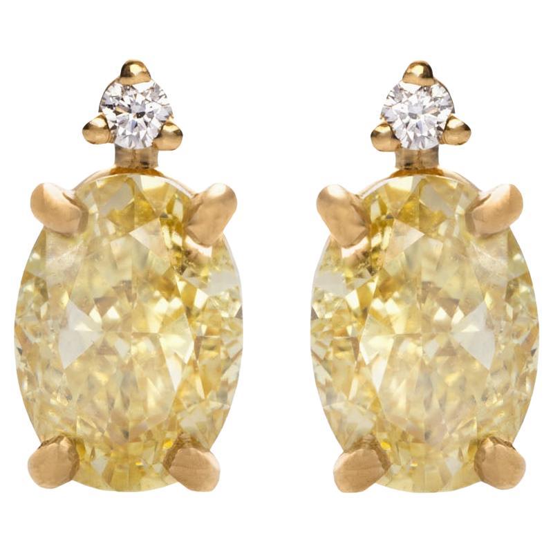 Orecchini in oro giallo GIA 18K con diamanti gialli e bianchi da 1,03 carati