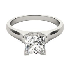 GIA 1.90 Carat Princess Solitaire Modern 4-Prong  Bague en diamant