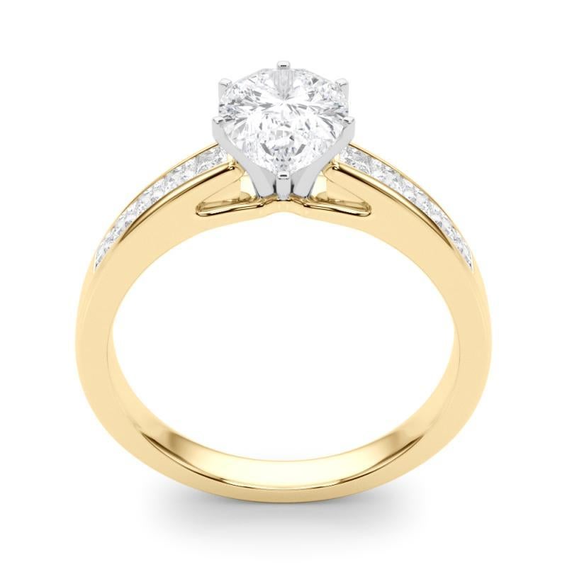 Donna GIA 1,91ct Pear Princess Channel Solitaire Center Anello con diamanti in oro giallo in vendita