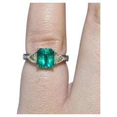 Vintage GIA 1.93 ct Colombian Emerald and Diamond 3-Stone Ring in Platinum