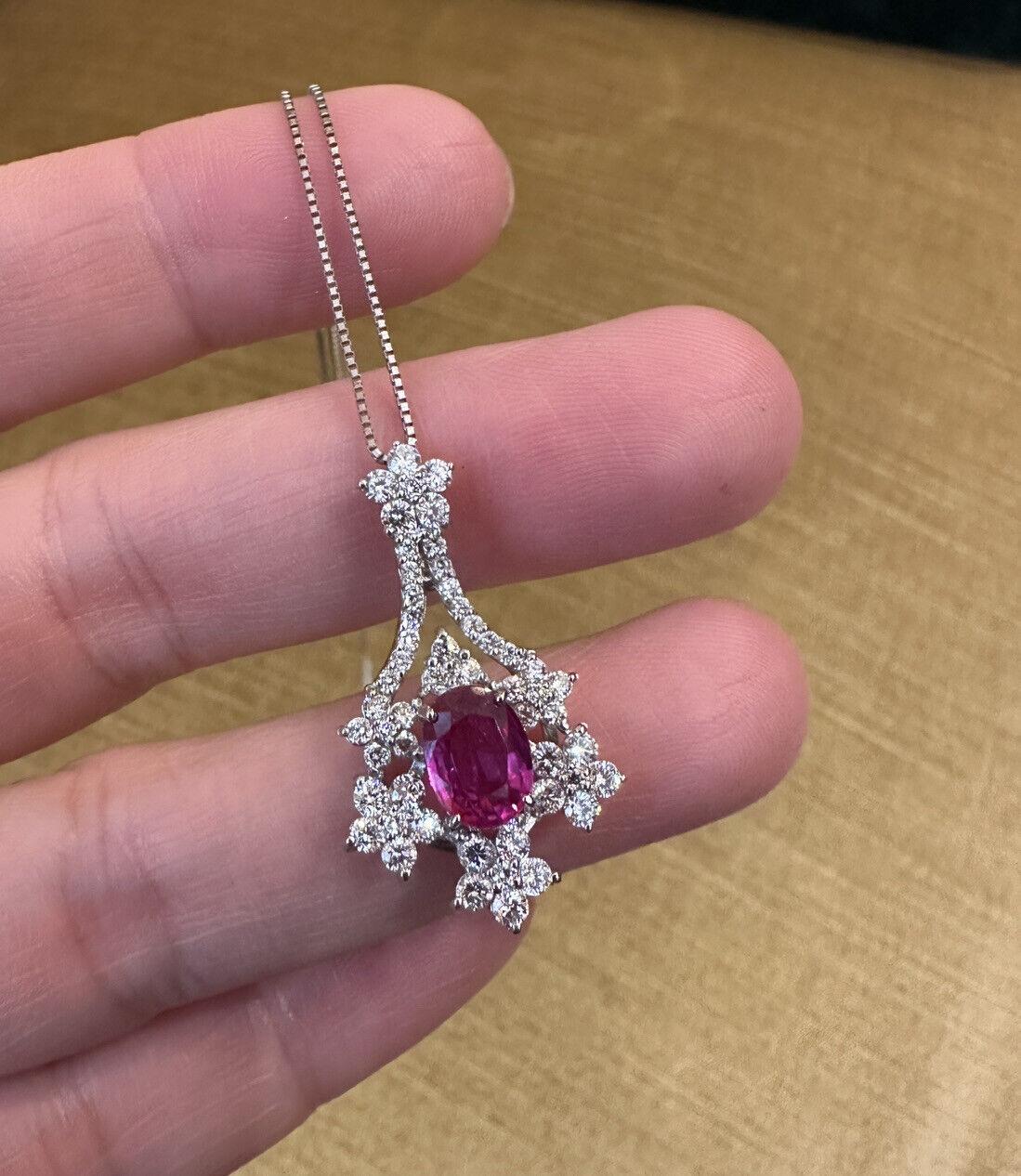 GIA 1.94 Unheated Ruby Pendant Necklace with Round Diamonds in Platinum In Excellent Condition For Sale In La Jolla, CA