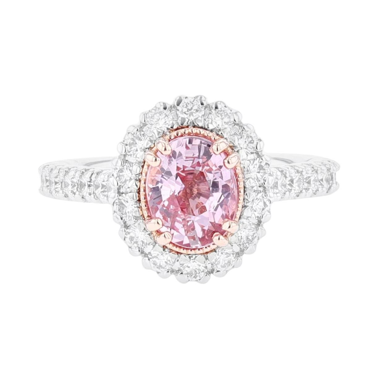Anello GIA 1,99ct Oval No Heat Sri Lanka Padparadscha con zaffiro e diamante in vendita