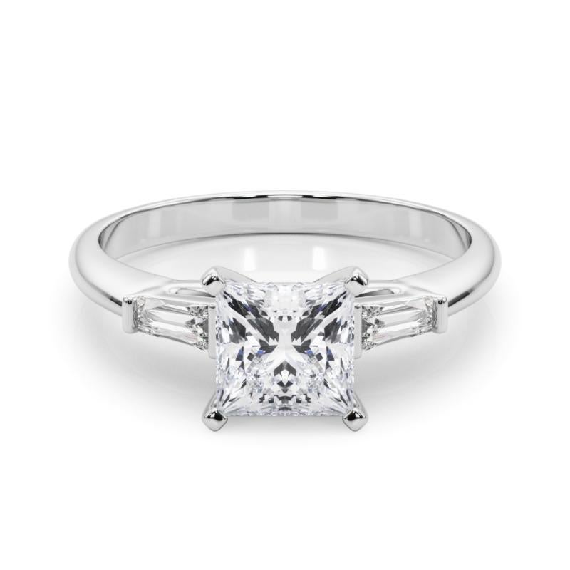 GIA Bague à diamant en or blanc 18K de 1ct Princesse à trois pierres Baguette effilée en vente 1
