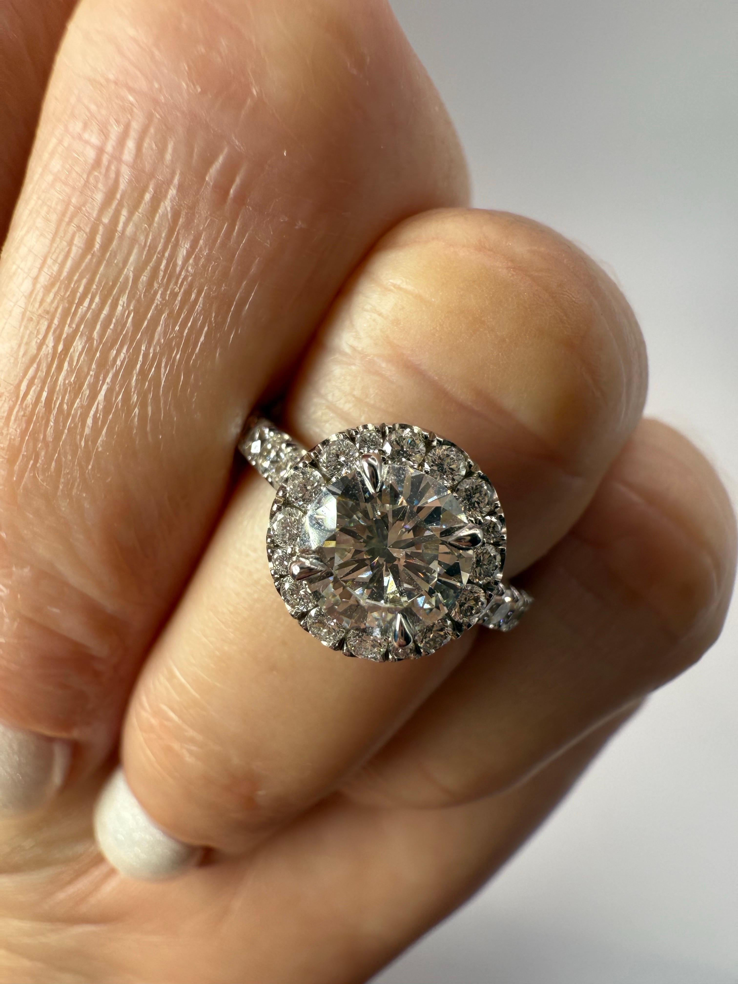 Taglio brillante GIA 1ct VS2 H anello di fidanzamento con diamante 14KT in vendita