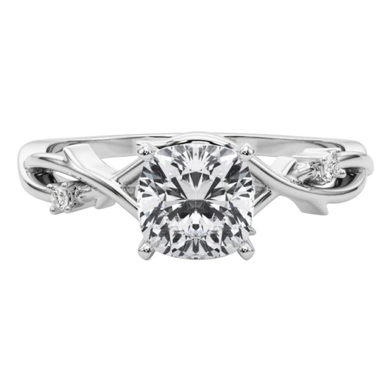 GIA 2 Carat Cushion Vine Band Anello con diamanti in oro bianco 18K ispirato alla Nature in vendita